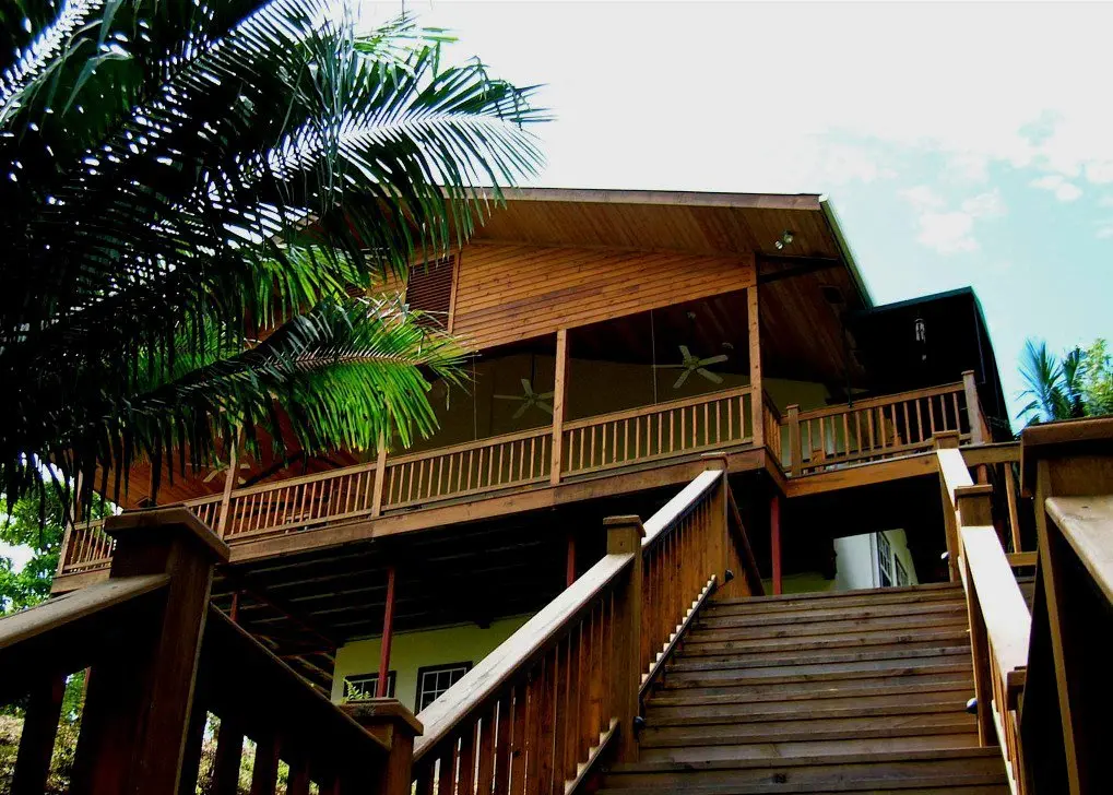 Tranquilo Bay Eco Adventure Lodge