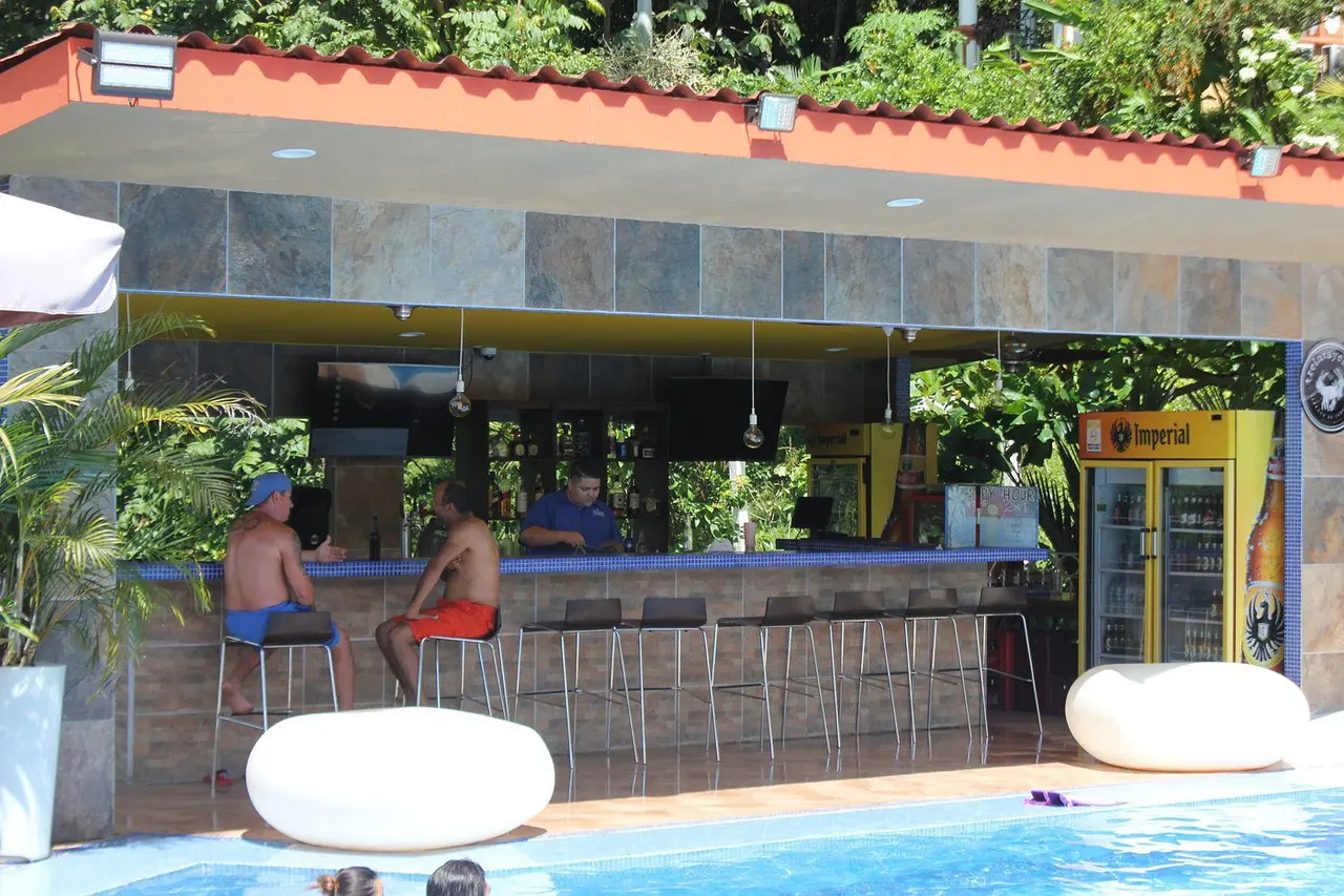 Shana By The Beach Hotel and Spa