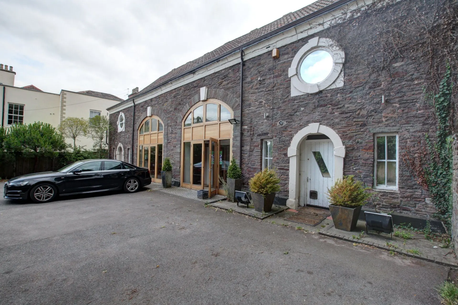 Venue cover photo
