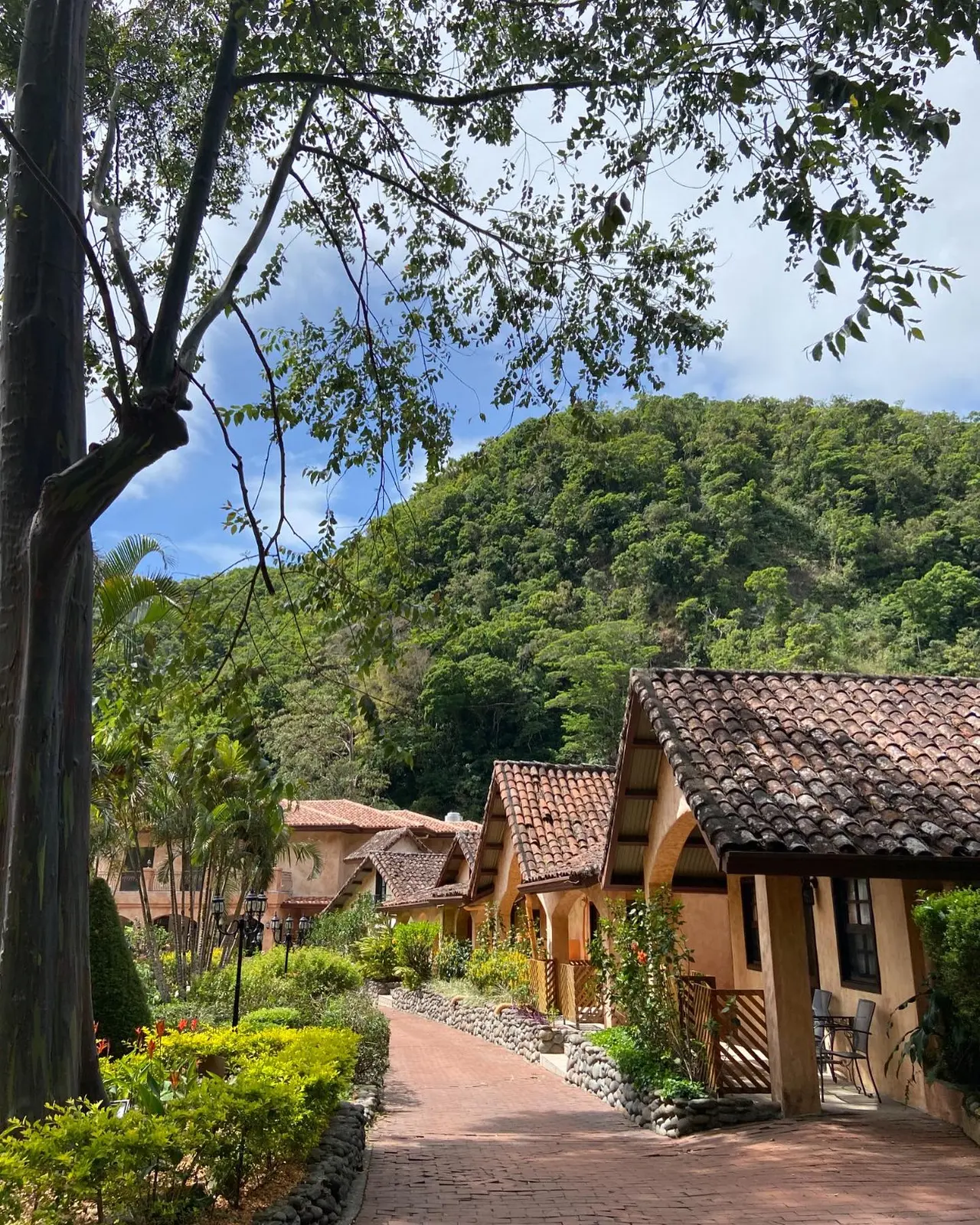Valle Escondido Resort