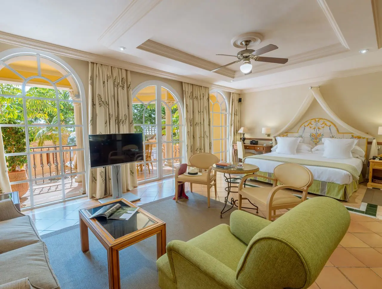 Gran Hotel Bahía del Duque Resort