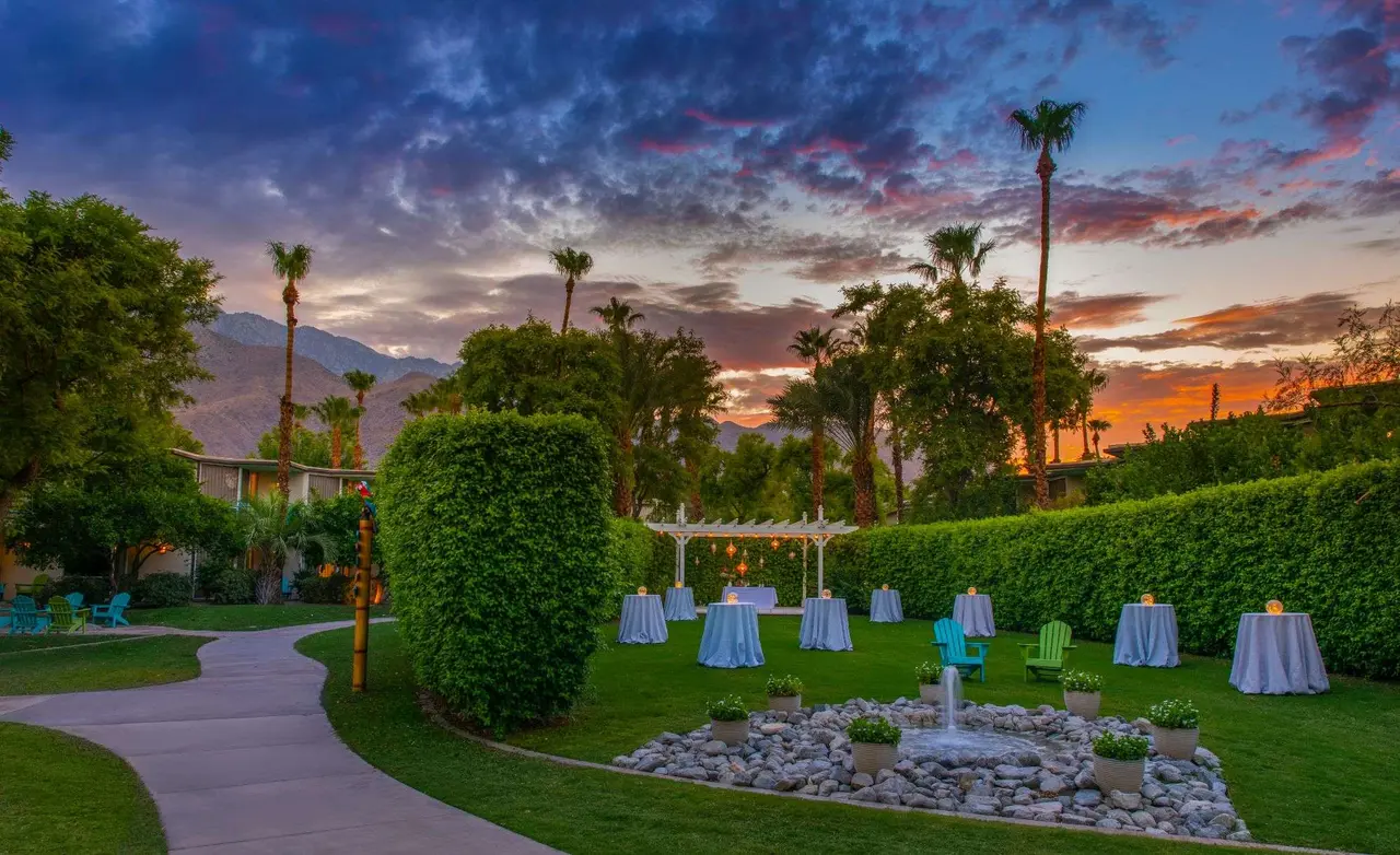 Margaritaville Resort Palm Springs