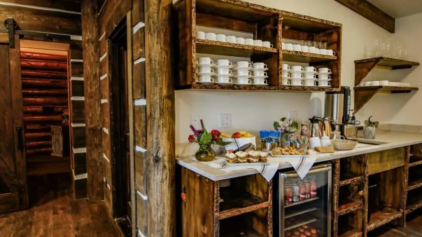 Latigo Meeting Room & Adega Wine Room image 3