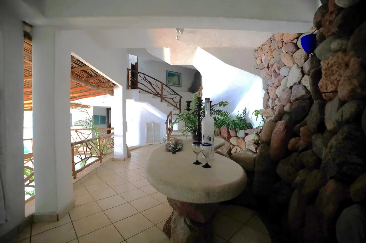 Casa Azul Profundo