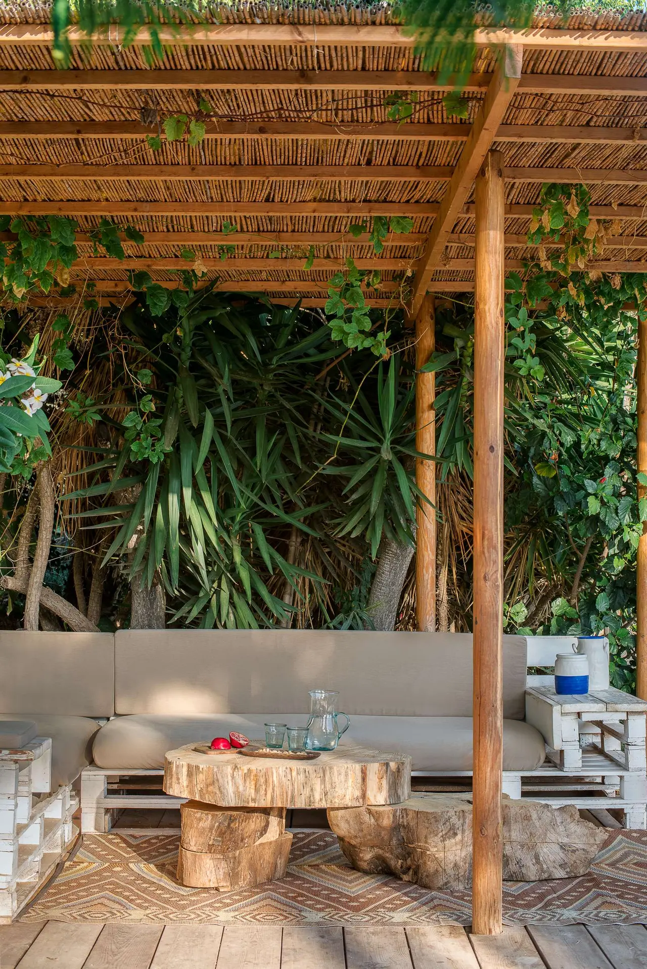 Symbiosis Living-Finca Chiratal