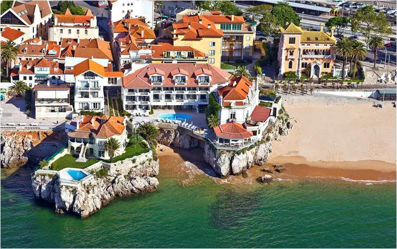 The Albatroz Hotel