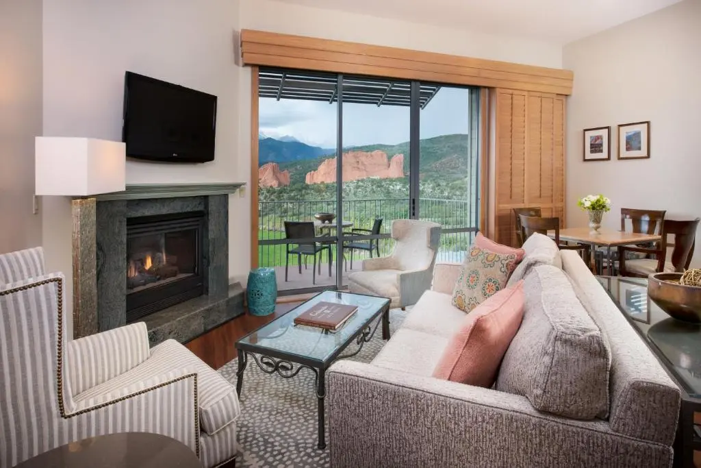 Garden of the Gods Resort & Club