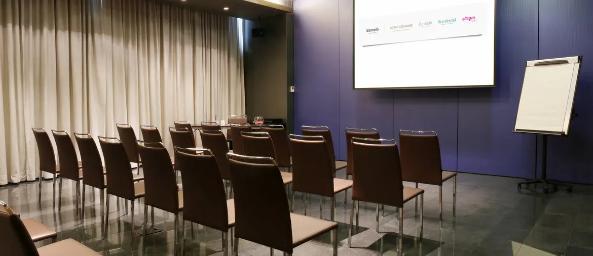 Meeting Rooms image 4