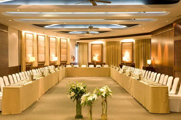 Oval Ballroom image 3