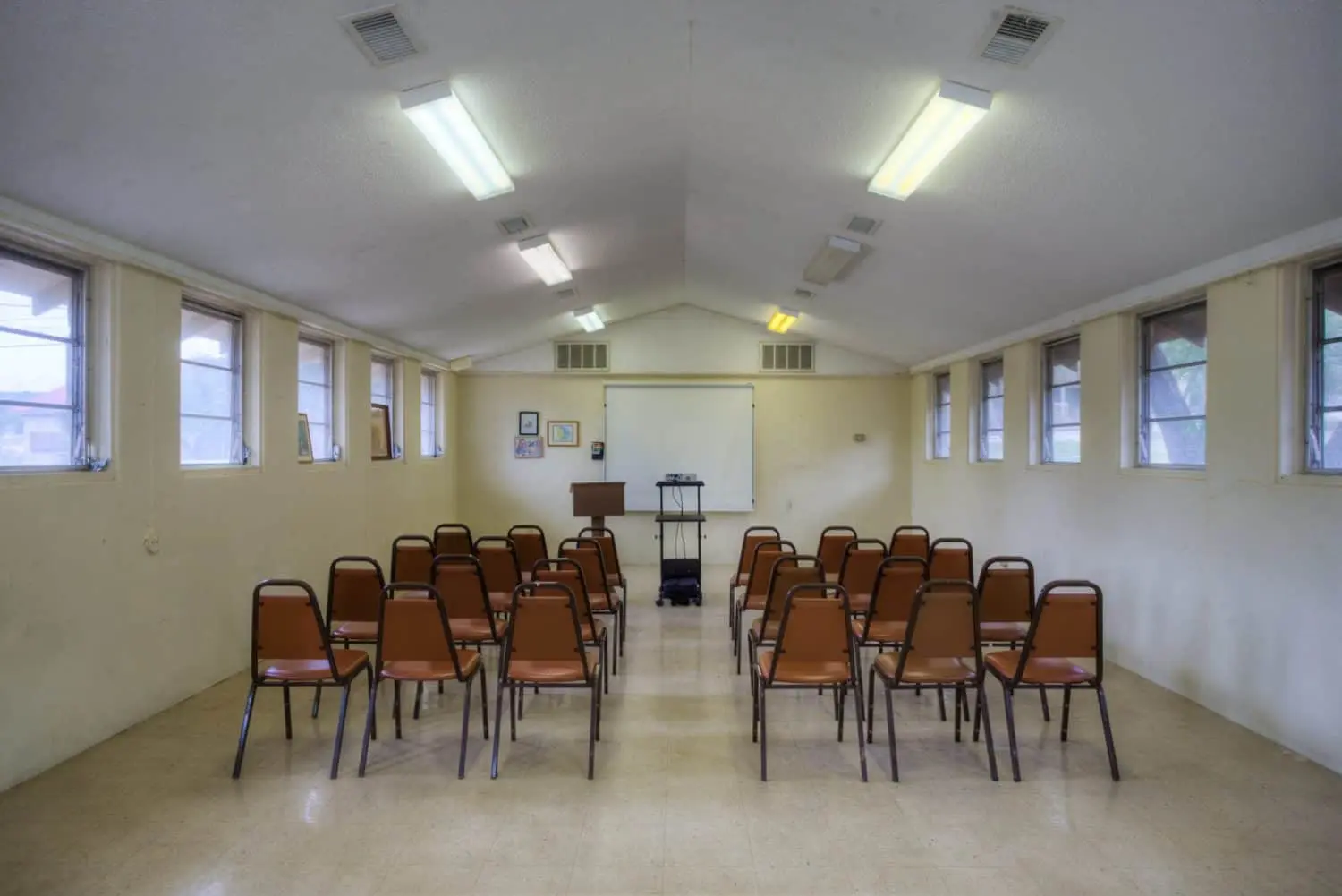 Sample Classrooms image 4