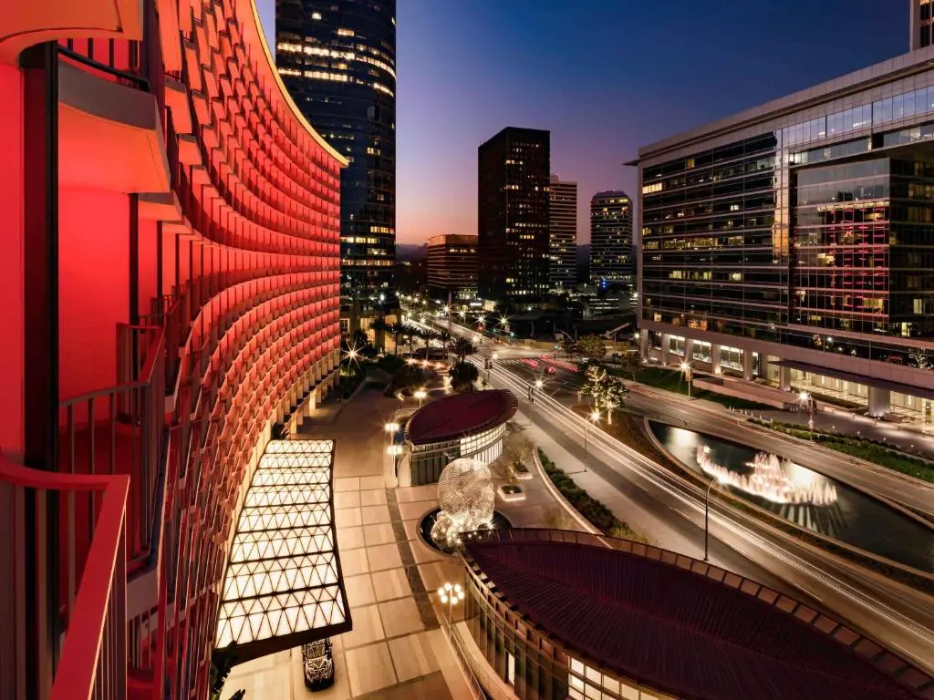 Fairmont Century Plaza Hotel