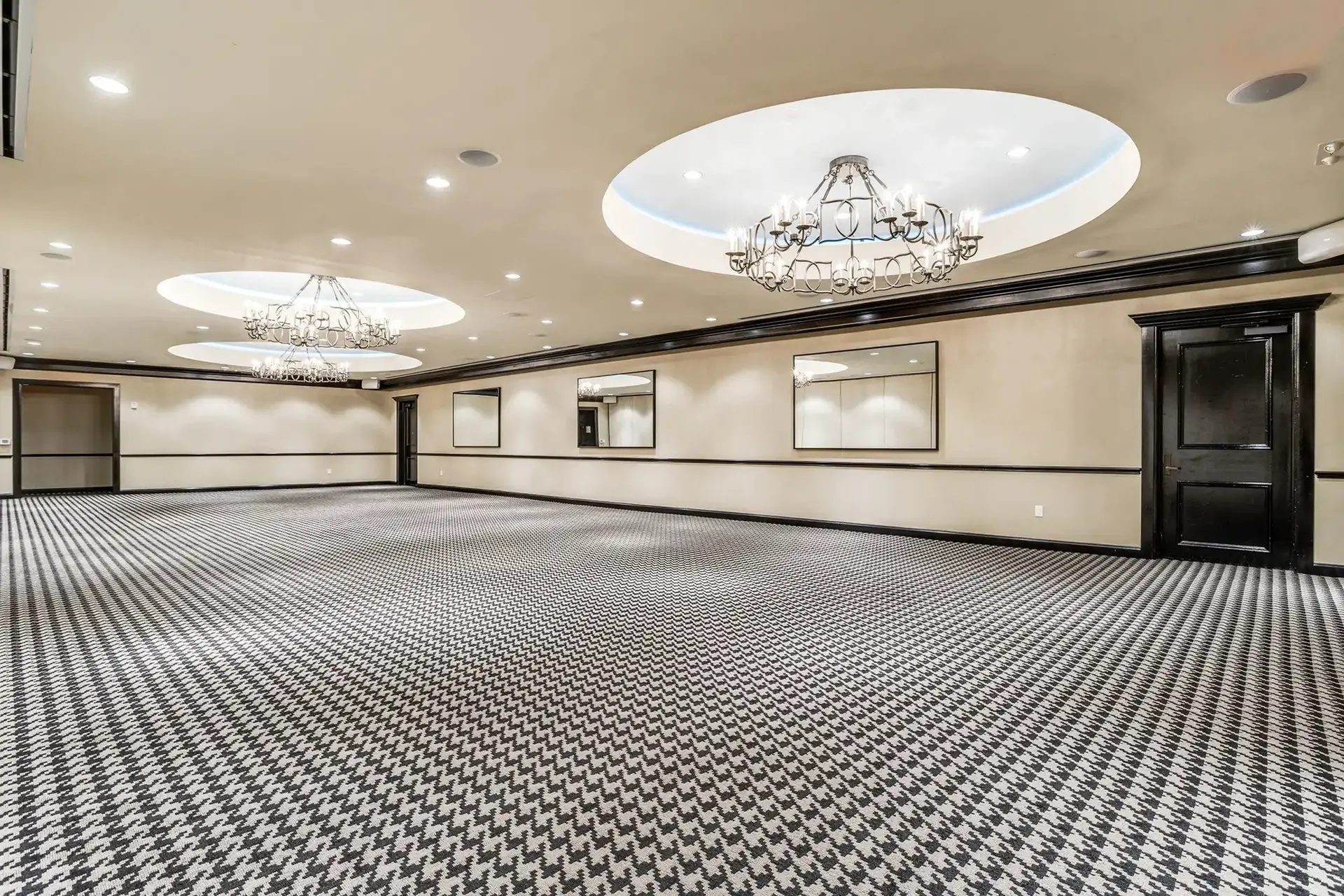 Uptown Ballroom image 3