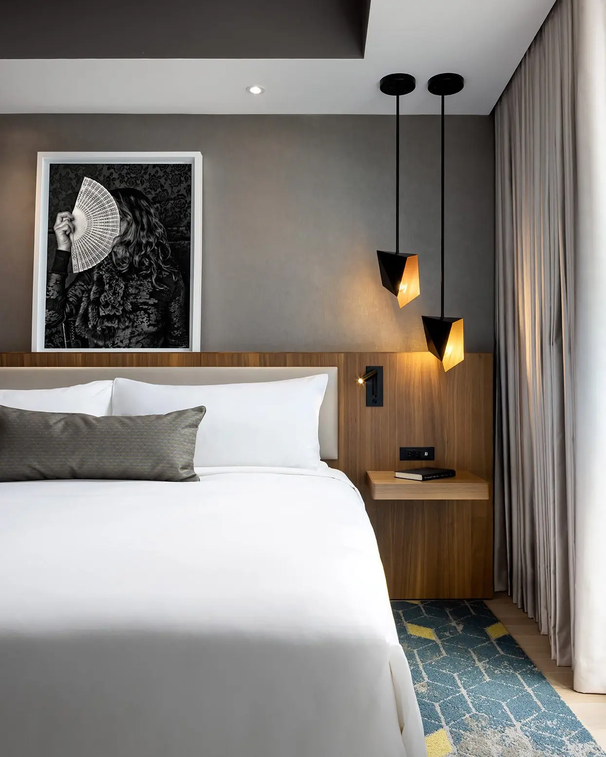 Humaniti Hotel Montreal, Autograph Collection