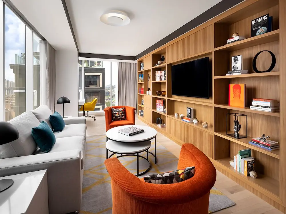 Humaniti Hotel Montreal, Autograph Collection