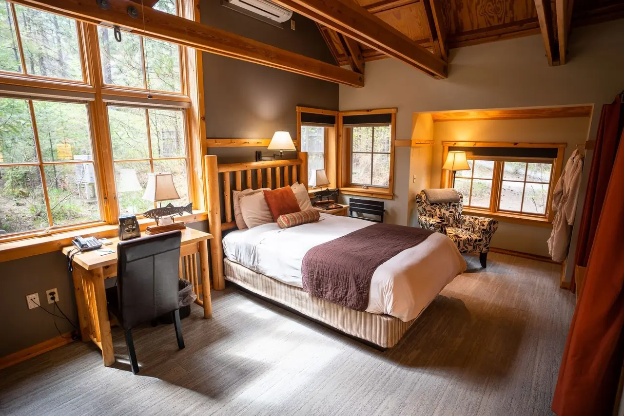 Sleeping Lady Mountain Retreat
