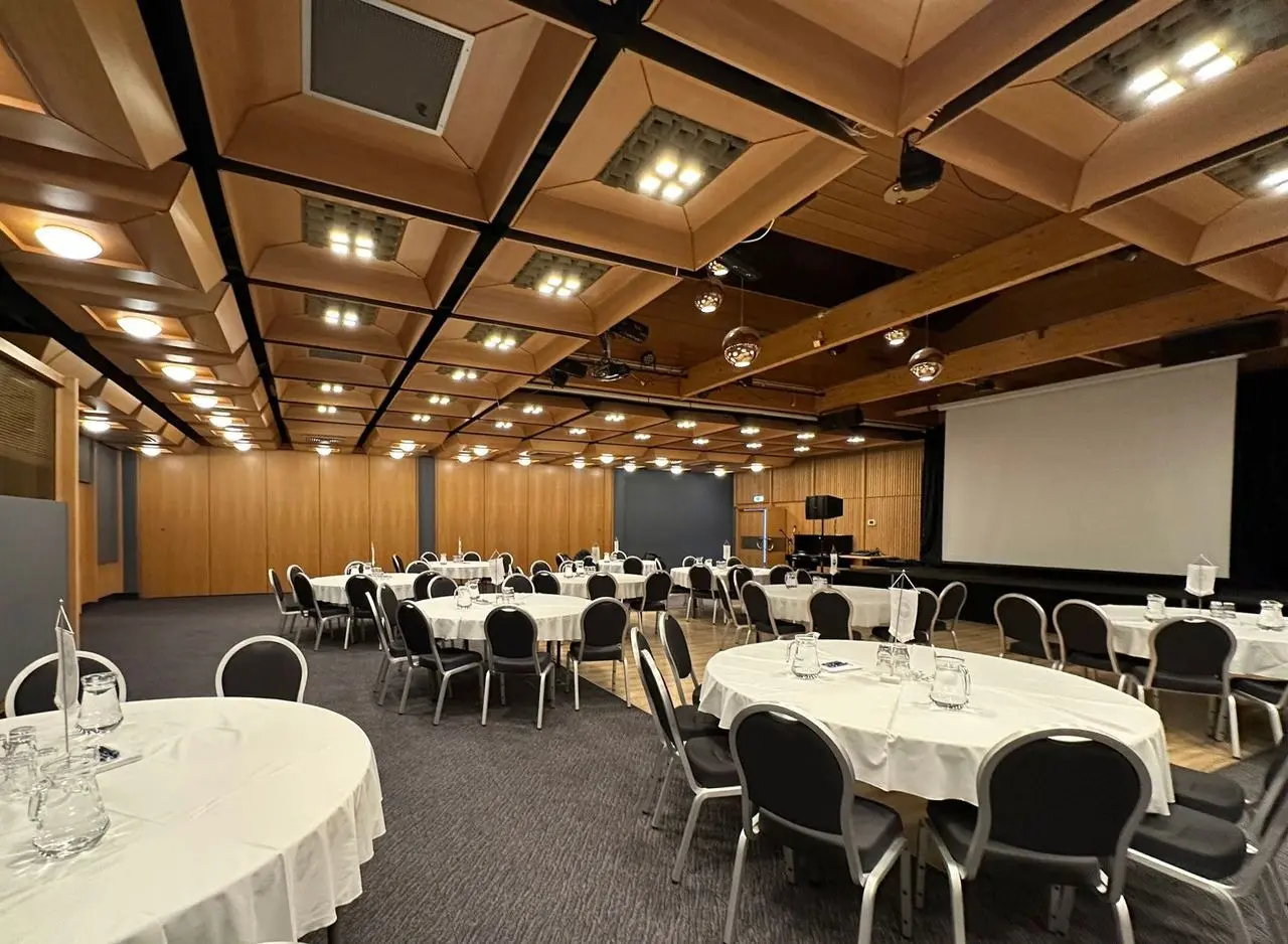 Meeting Room image 3