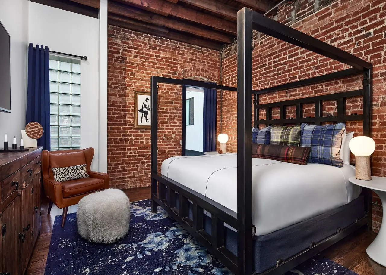 Catbird Hotel