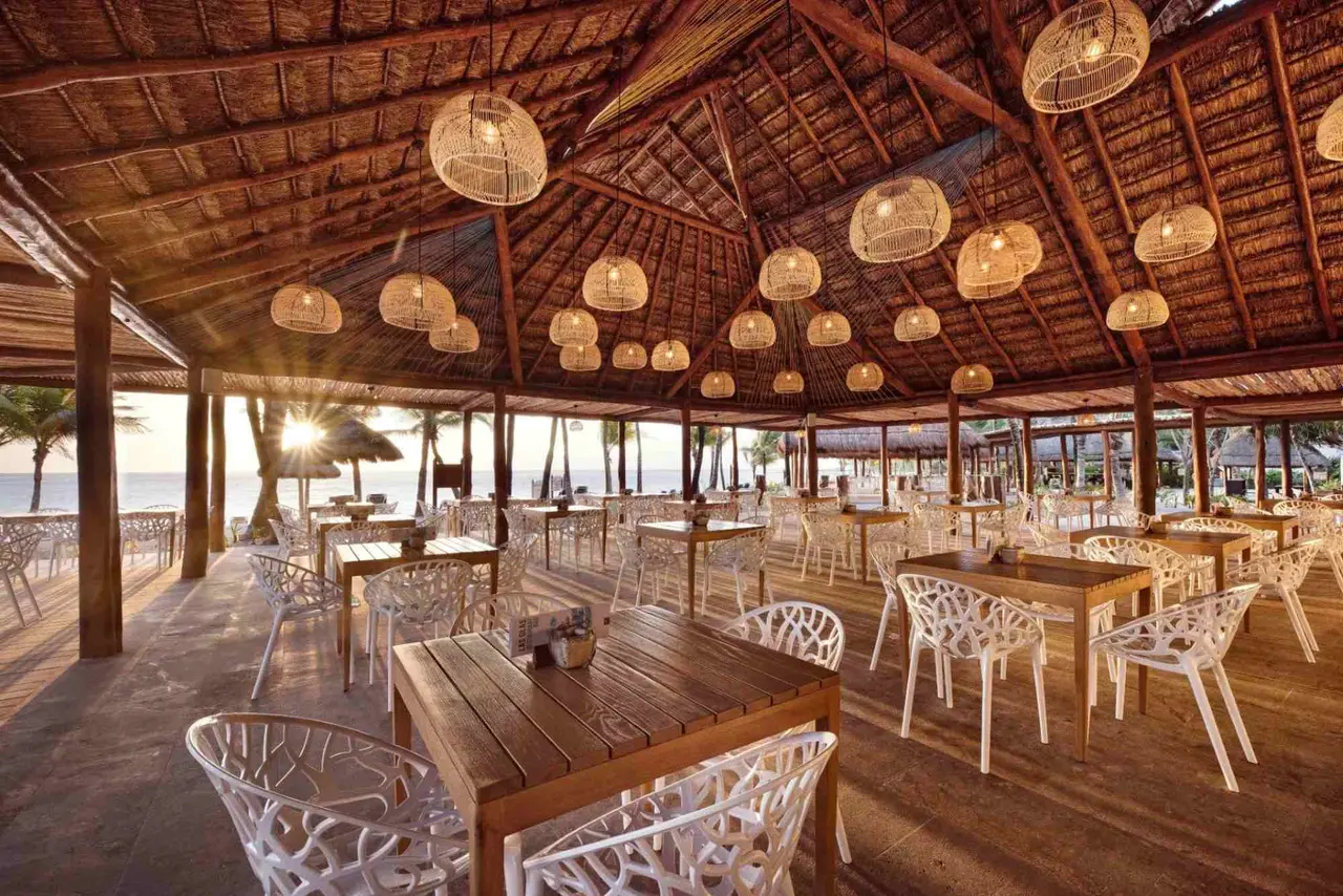 Grand Palladium White Sands