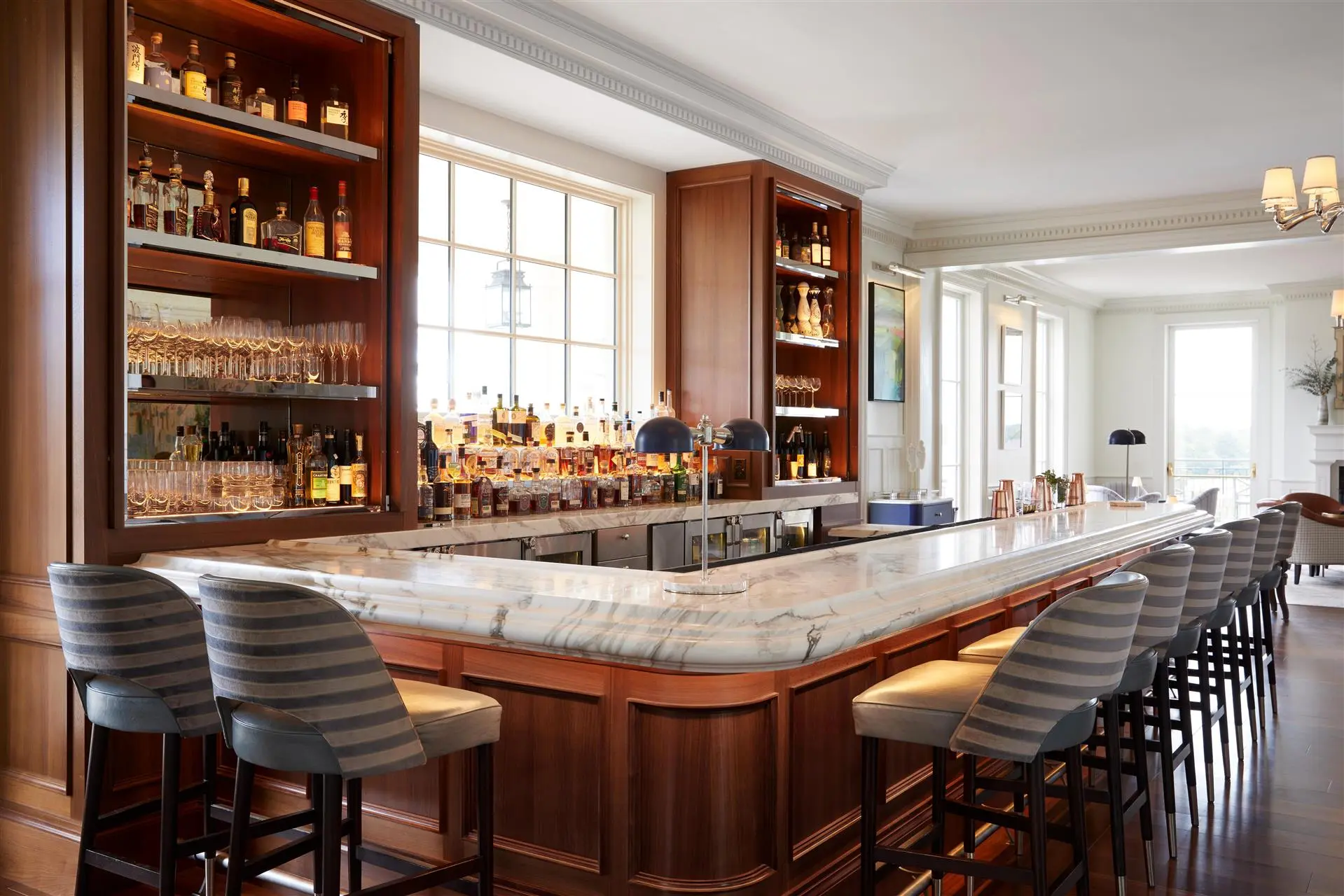 Crawfords Lounge image 1