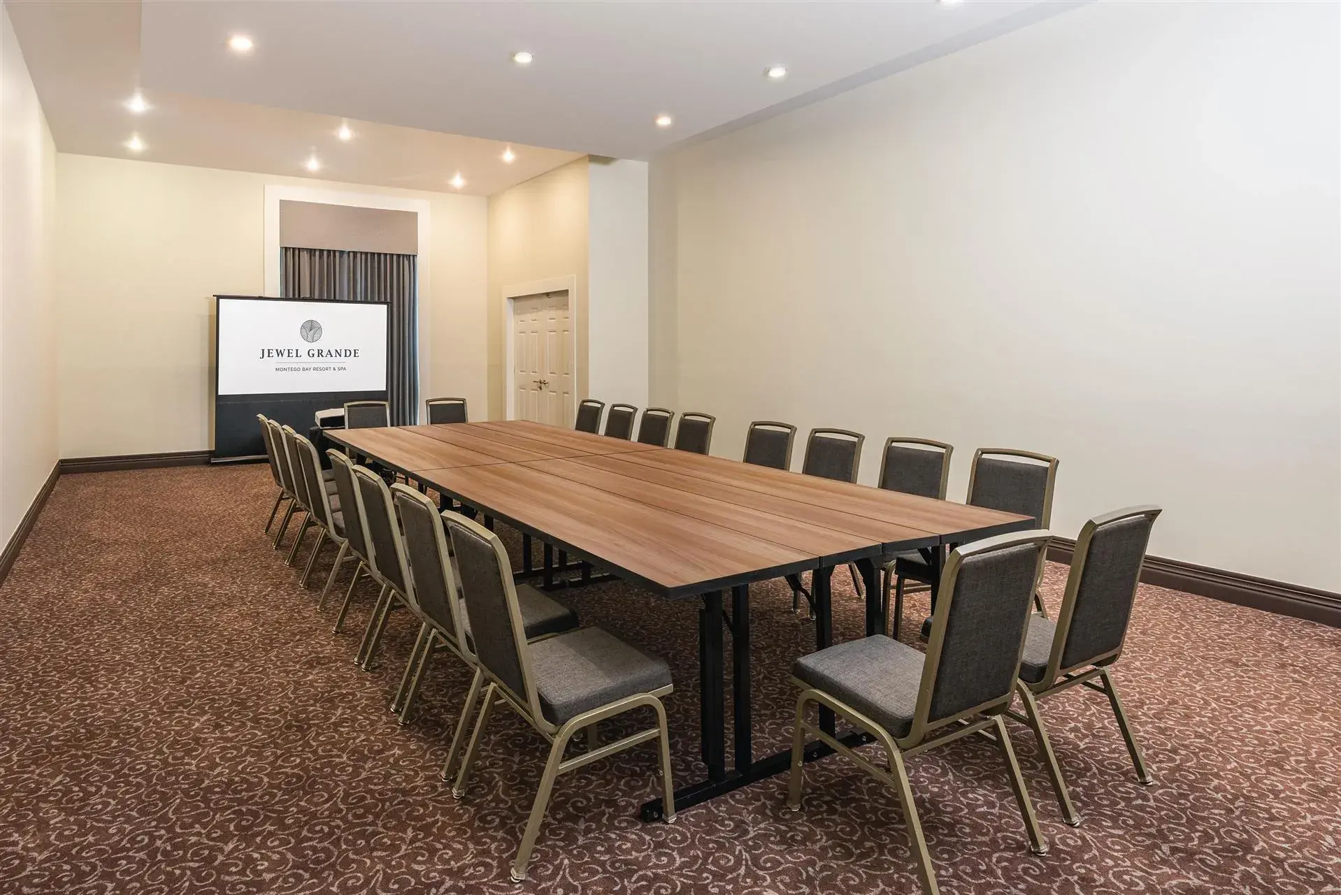 Kingston Breakout Room image 1