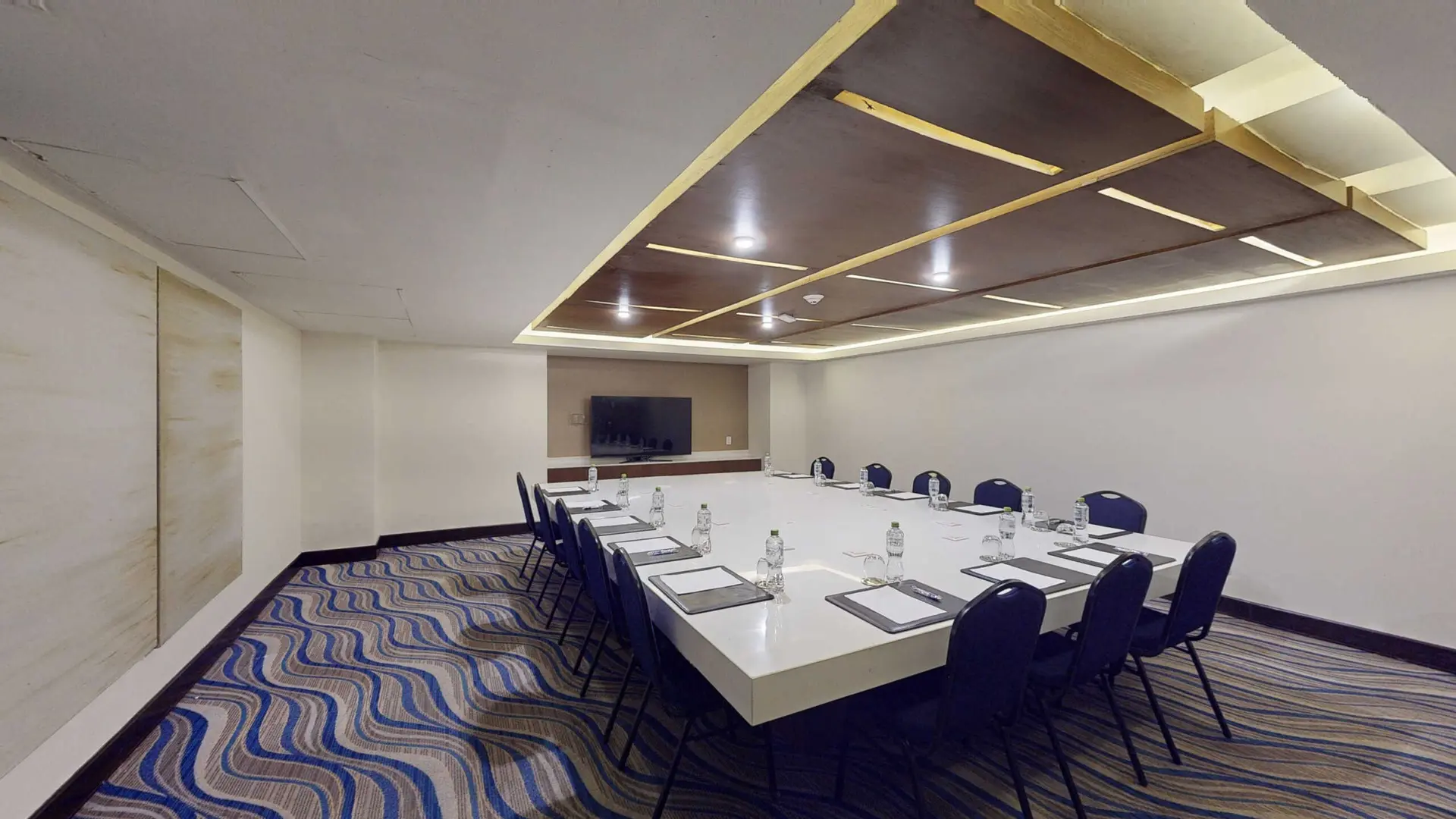 Breakout Room 1 image 3