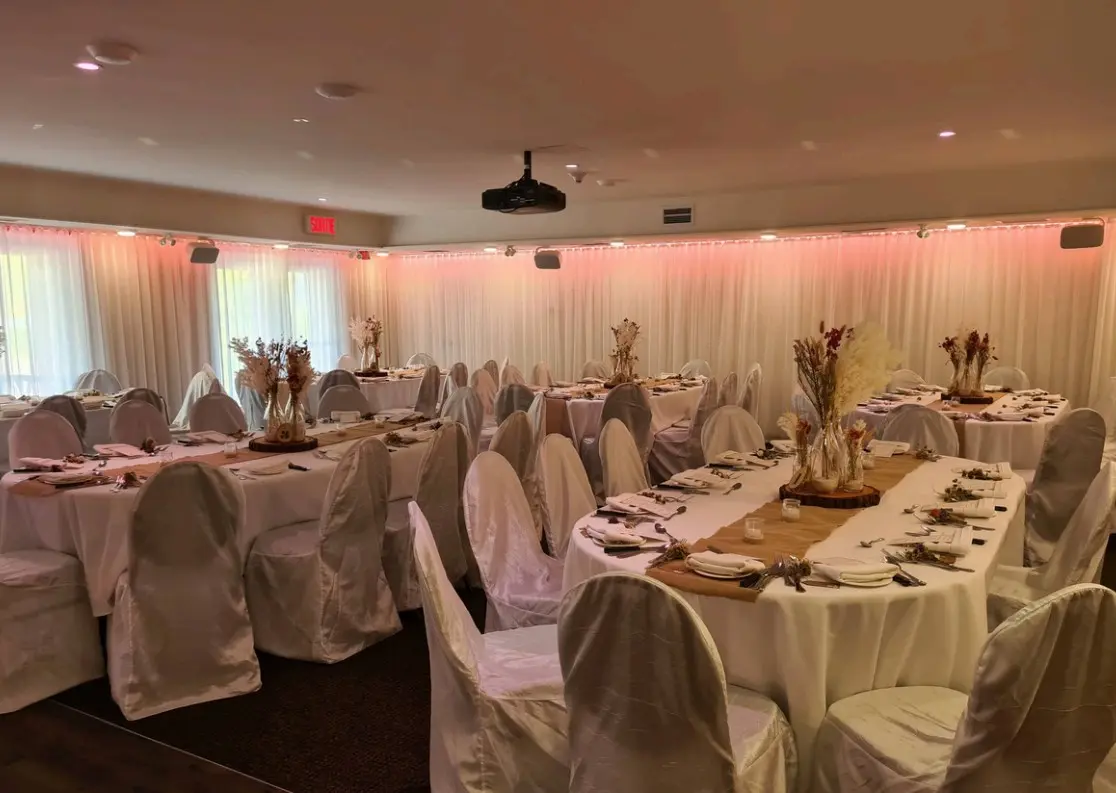 Vaudreuil-Soulanges Hall image 2