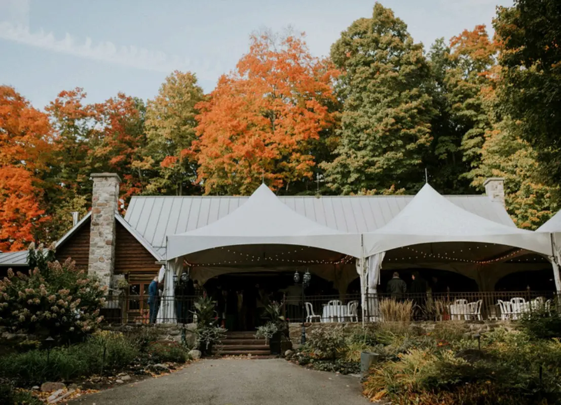 The Gallant Pavilion image 3