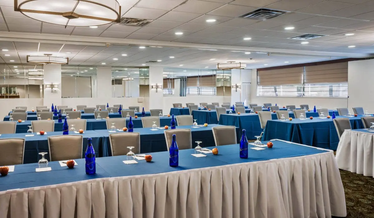 Woodland Room image 3