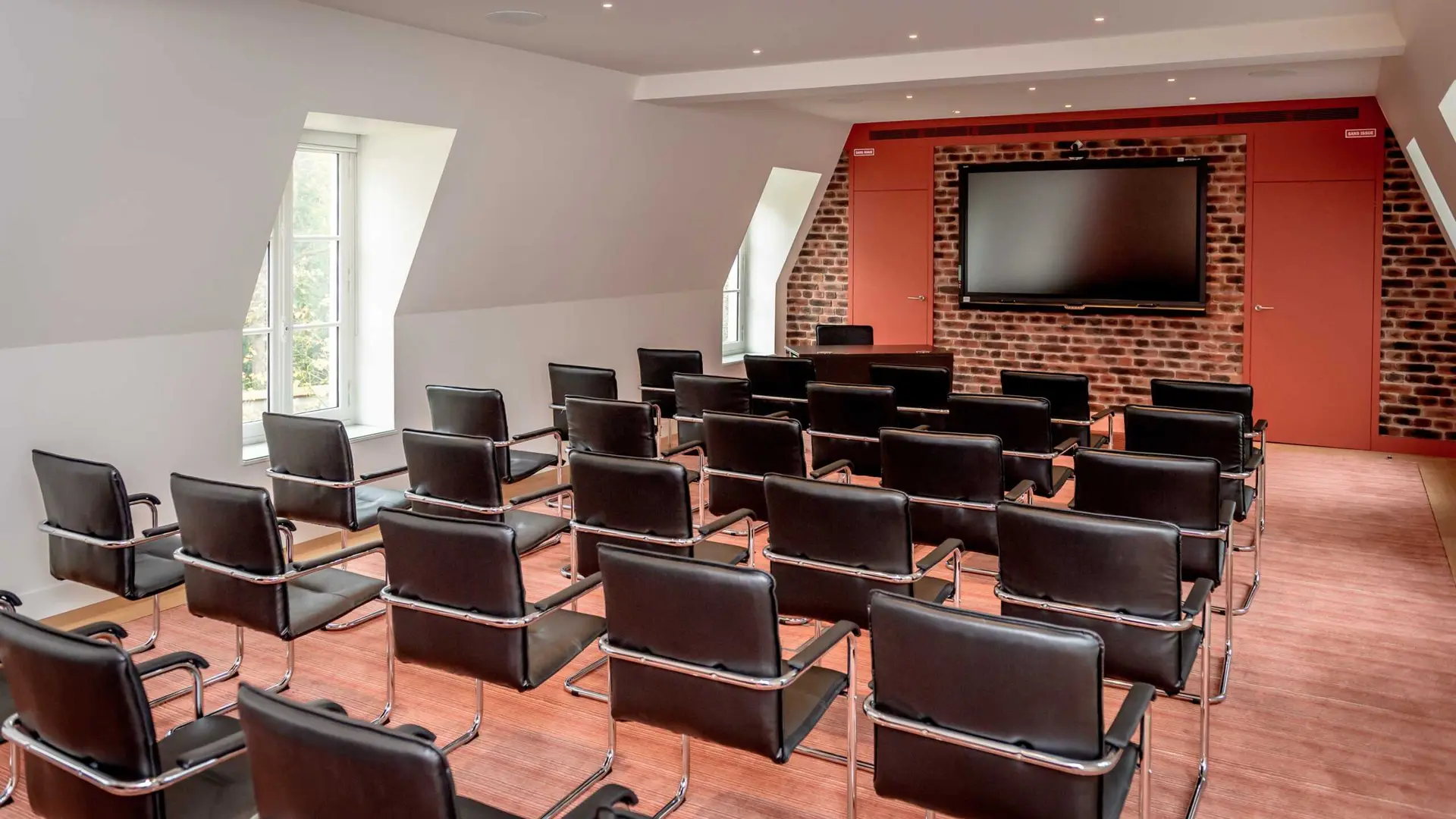 Salon Polignac image 1