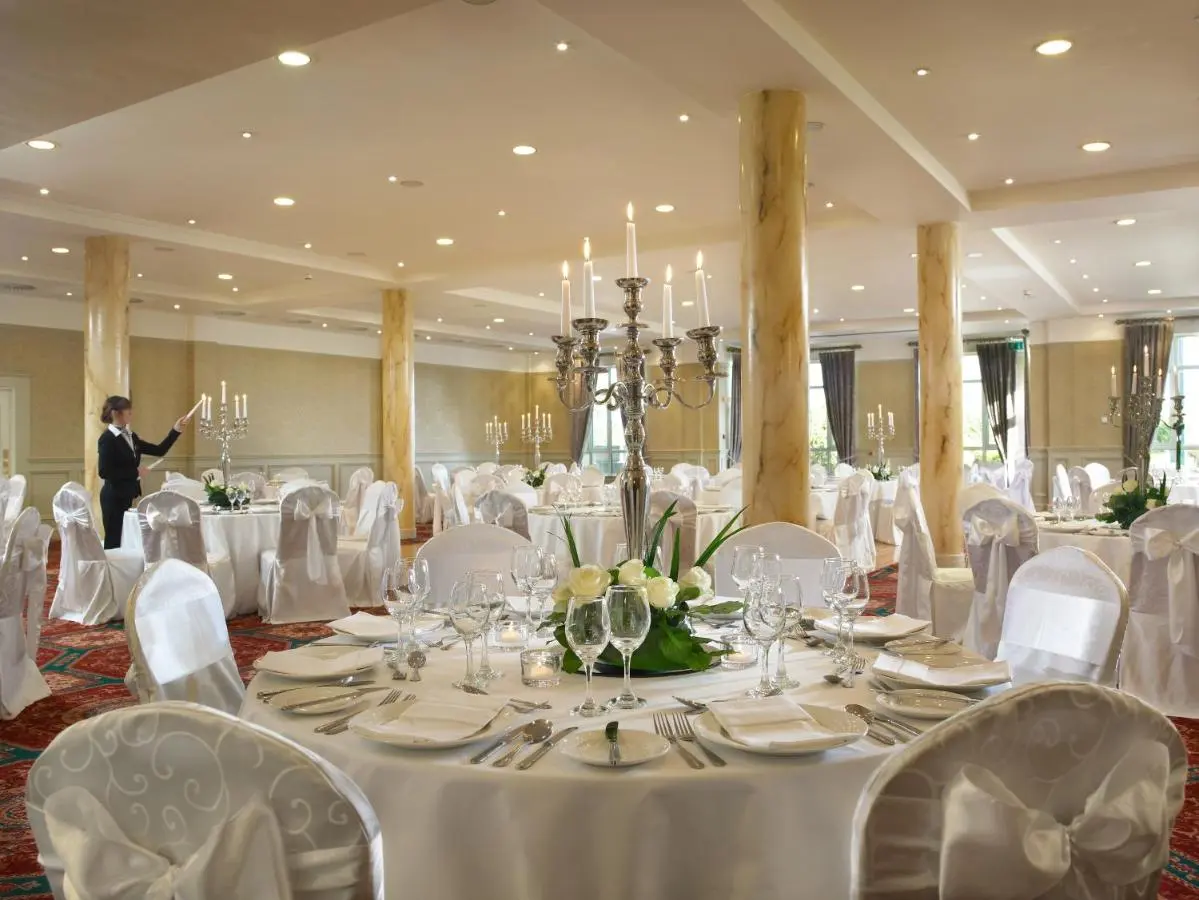 Galway Bay Hotel