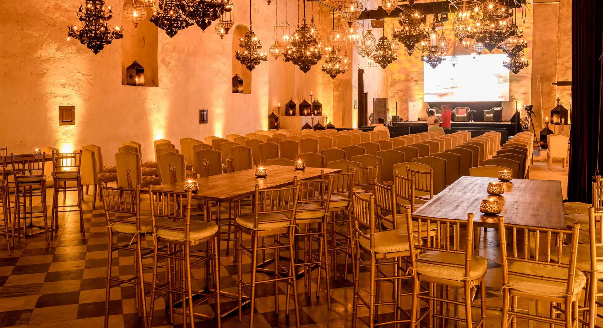 Salon Santa Clara image 1