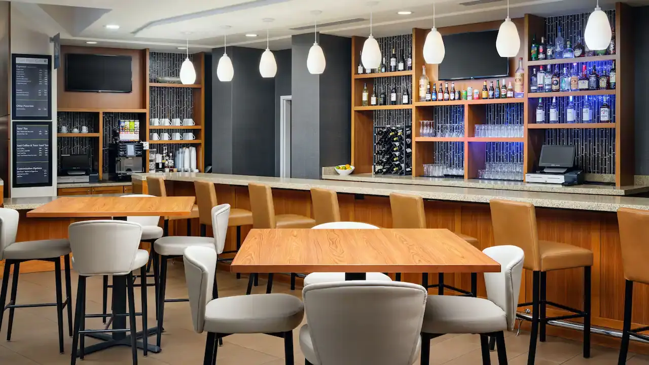 Hyatt Place Austin Downtown