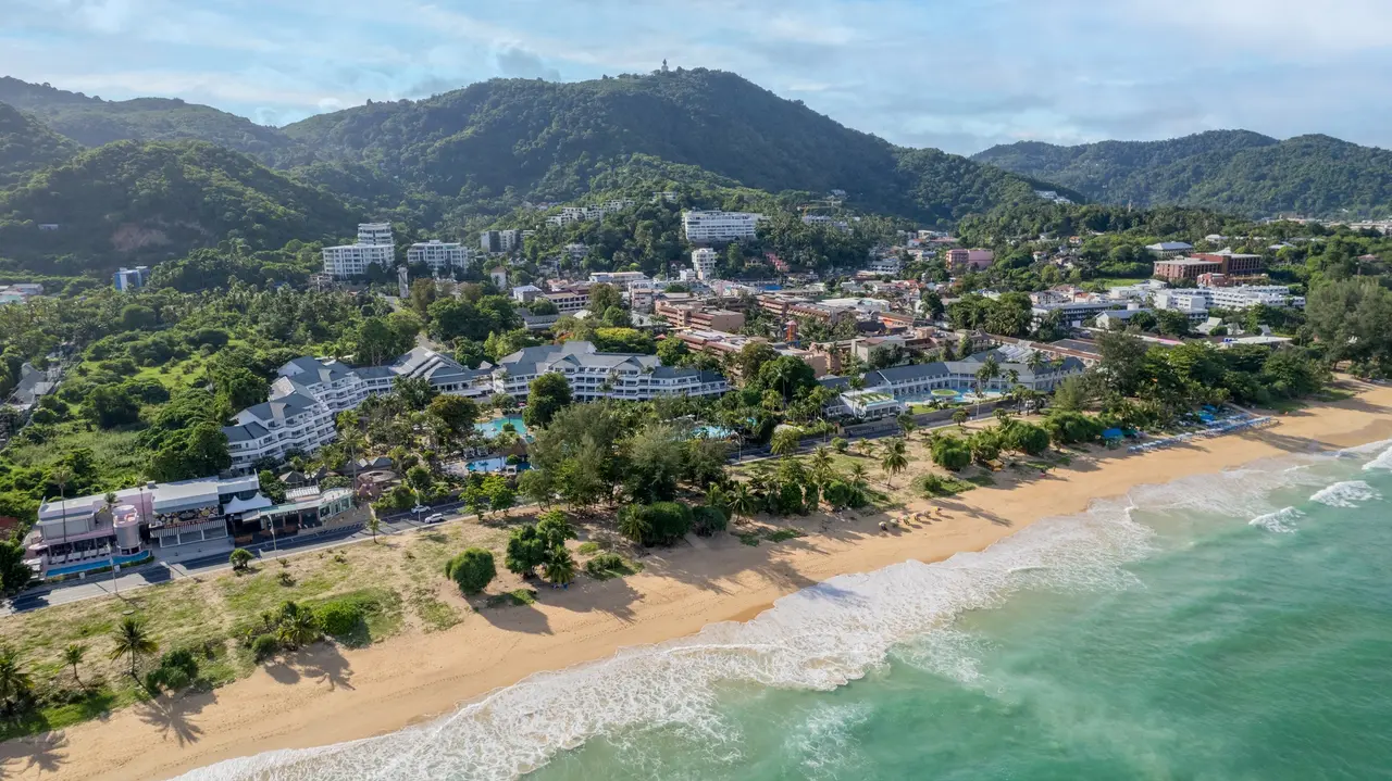 Thavorn Palm Beach Resort