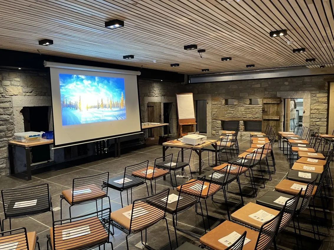 Meeting Rooms image 13