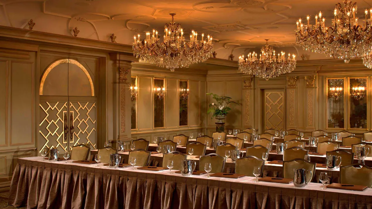Grand Bohemian Lodge Asheville, Autograph Collection