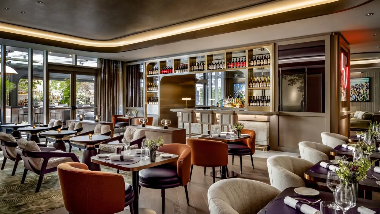 The Ritz-Carlton, Toronto