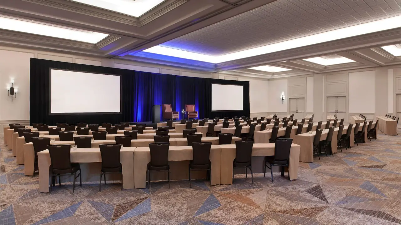 Hyatt Regency Hill Country Resort And Spa