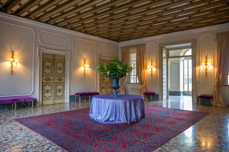 Ambassadors' Hall image 1