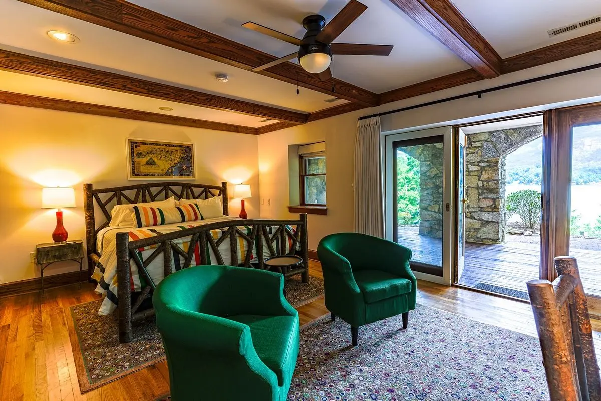 The Lodge on Lake Lure