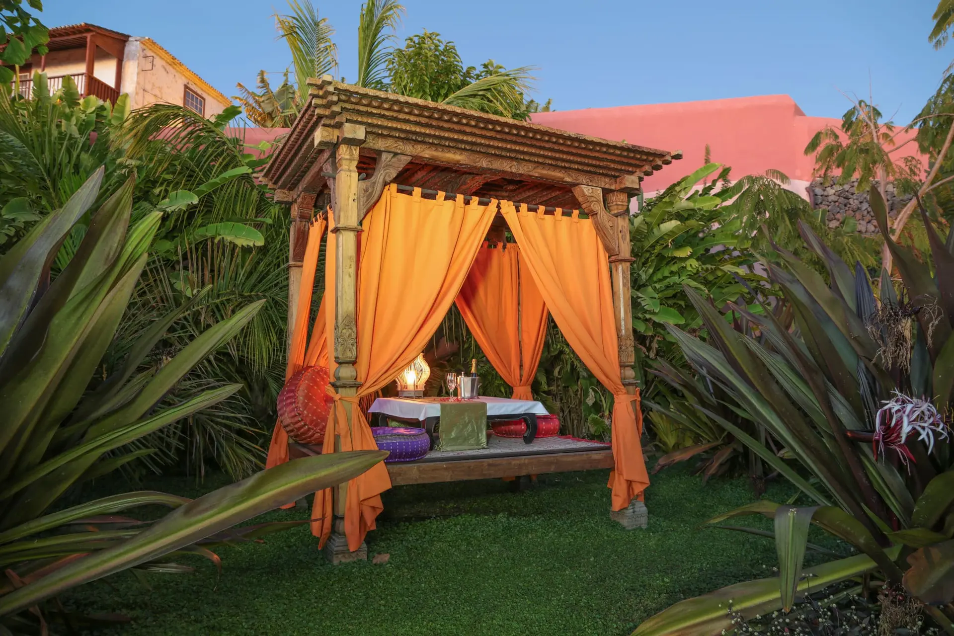 Private garden with La Salita image 2