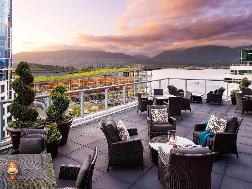Fairmont Waterfront