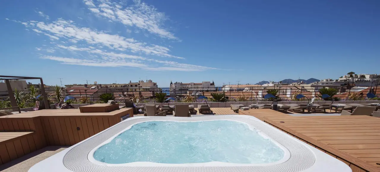 Best Western Premier Le Patio des Artistes - Cannes