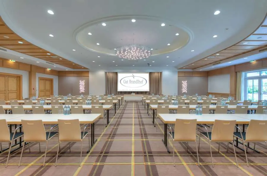 Seminar Rooms image 4