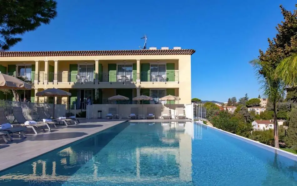 Hôtel La Bastide de l'Oliveraie & Spa