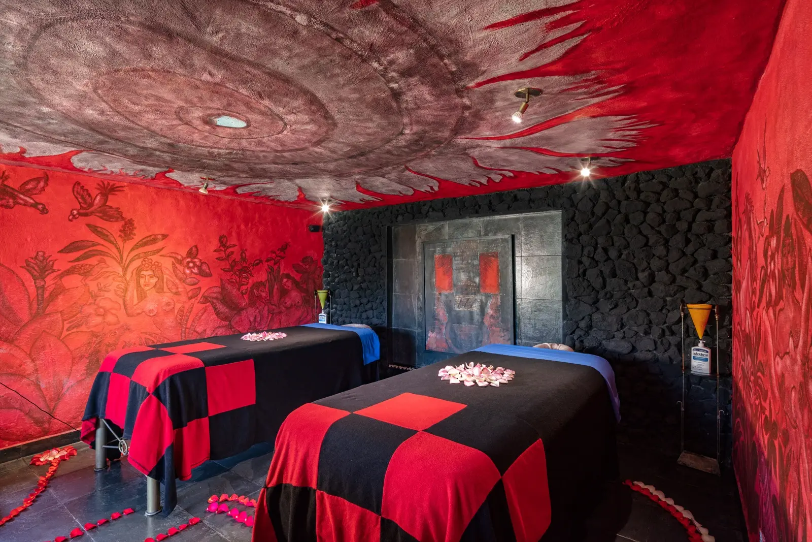 Luna Healing Spa image 1