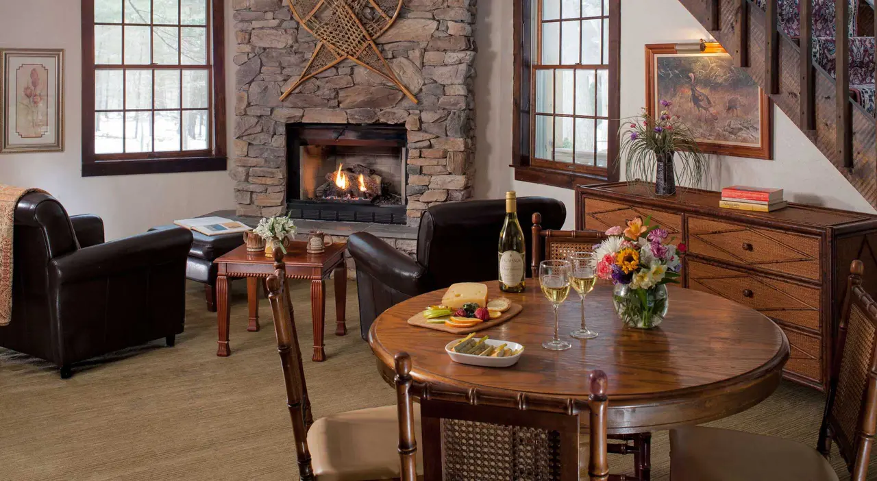 Inn at Lake Joseph
