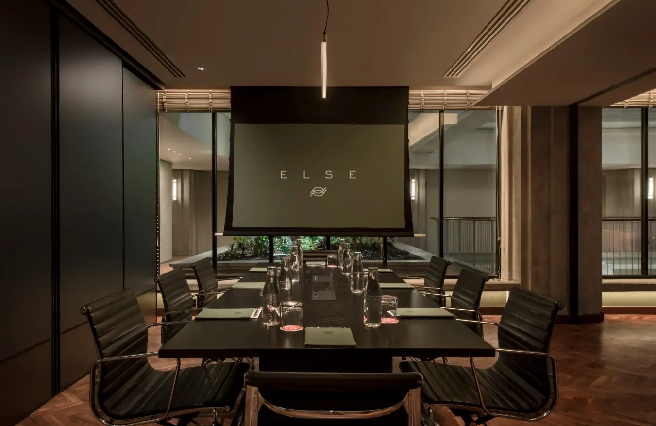 Business Den + Library image 1