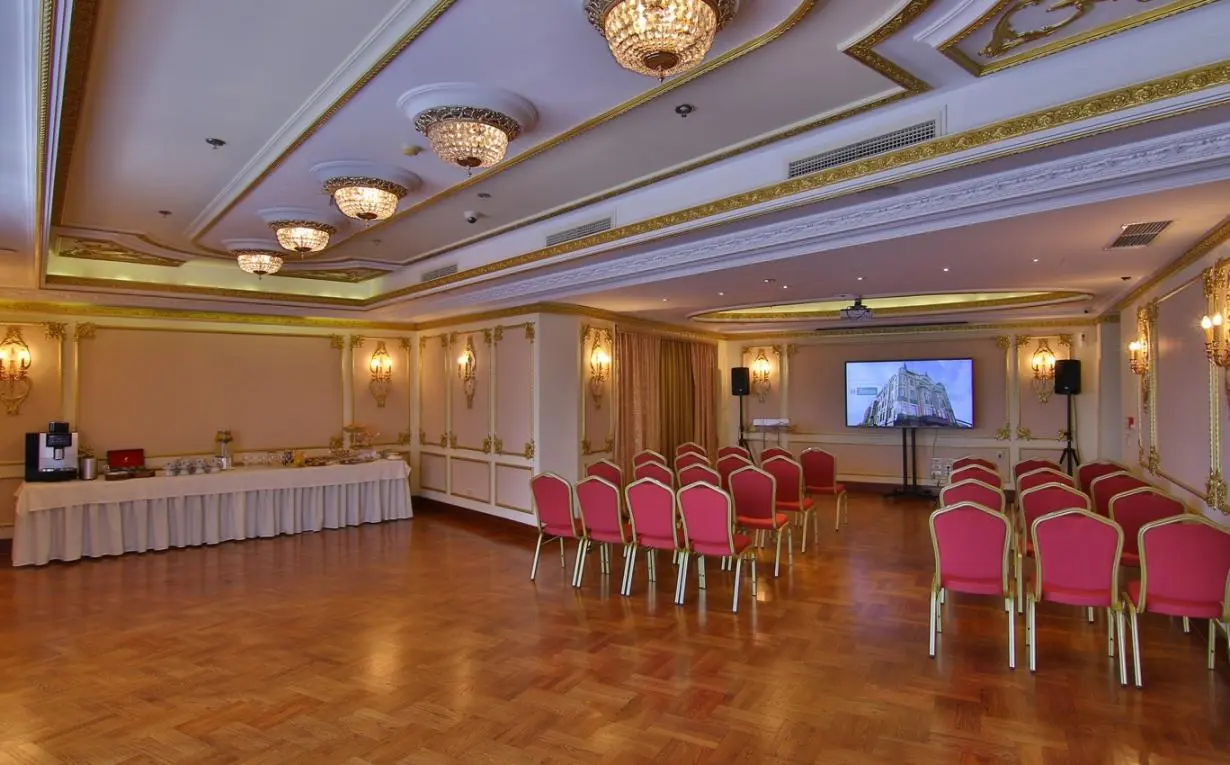 Hotel Moskva
