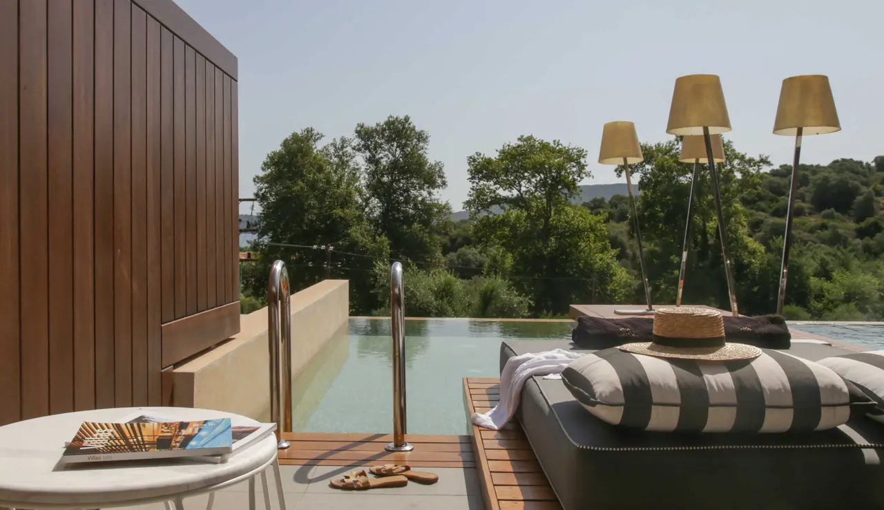 Avaton Luxury Beach Resort - Relais & Châteaux