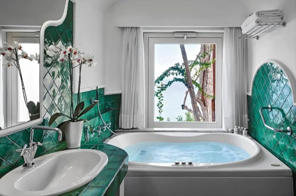 Santa Caterina Hotel